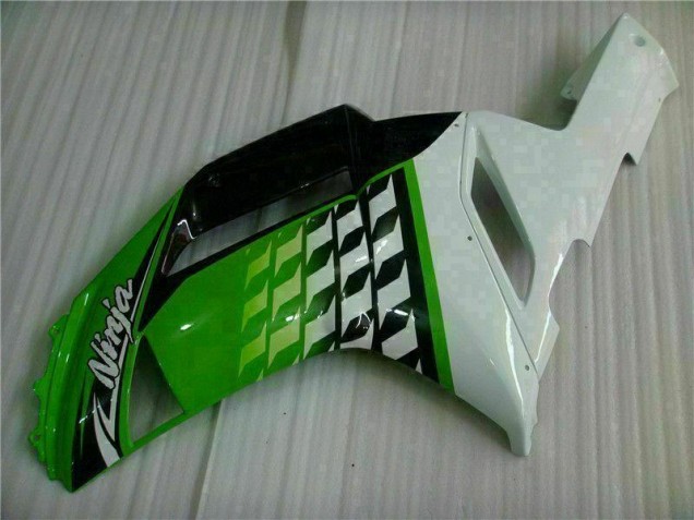 2007-2008 Vert Blanc Ninja Kawasaki ZX6R Carénage Moto 2007-2008 Vert Blanc Ninja Kawasaki ZX6R Carénage Moto