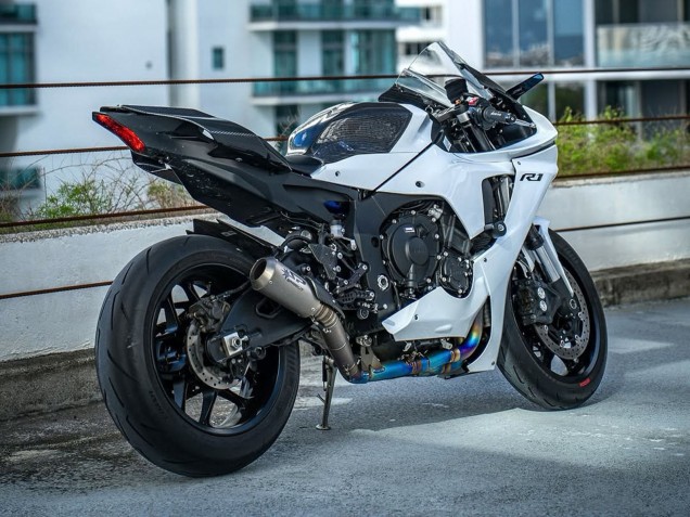 Carénage Moto Yamaha YZF 1000 R1 2020-2025 - Blanc