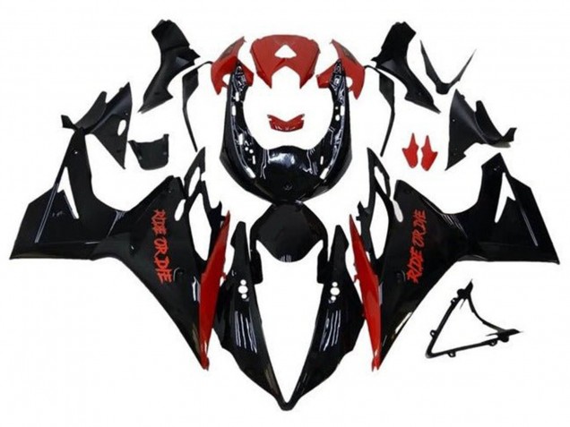 Carénages Moto Triumph Daytona 675 Triple 2013-2016 - Noir Brillant Rouge Ride or Die